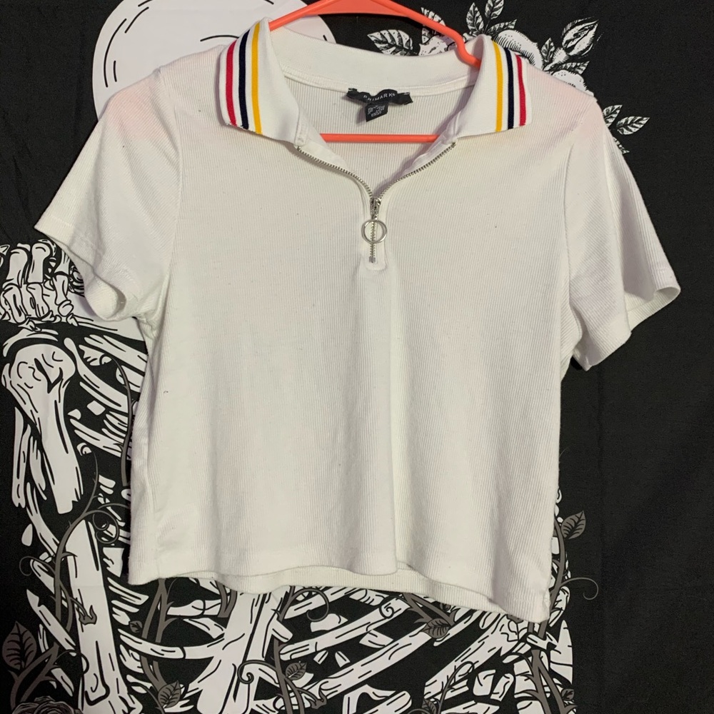 White quarter-zip collared cropped tee